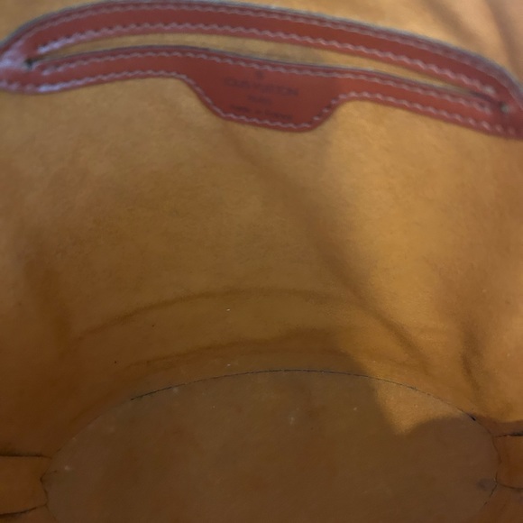 Louis Vuitton Saint Joseph Epi - Picture 11 of 14